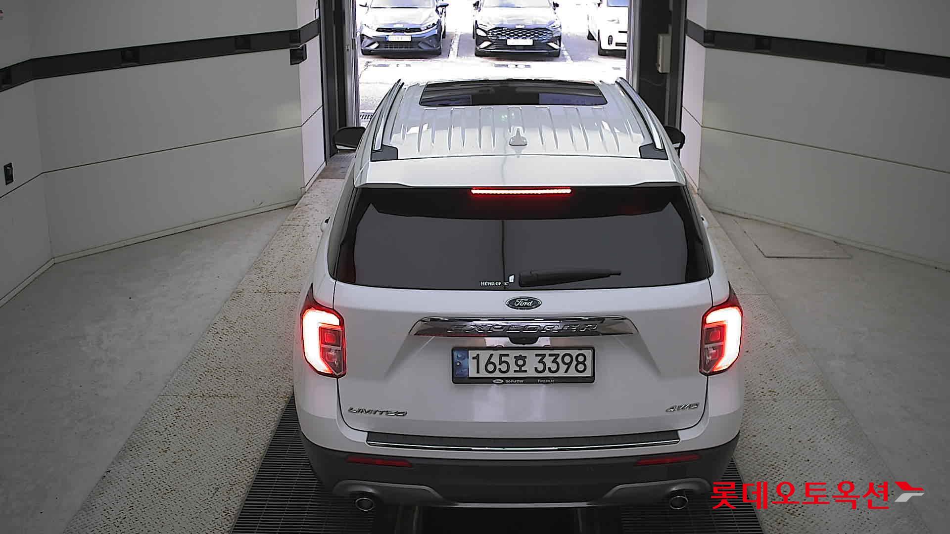 Ford Explorer 2.3 2021 Белый из Кореи, фото 5