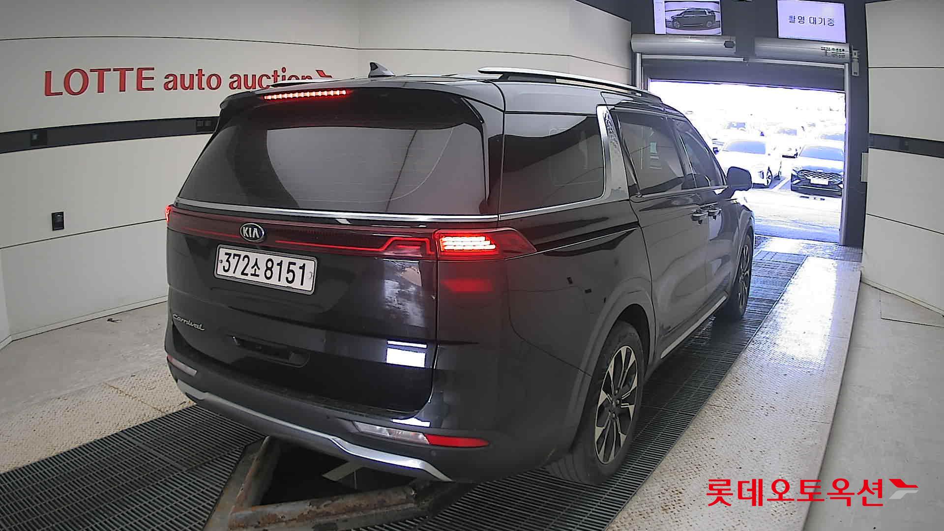 Kia Carnival id 3476476 из Кореи 20