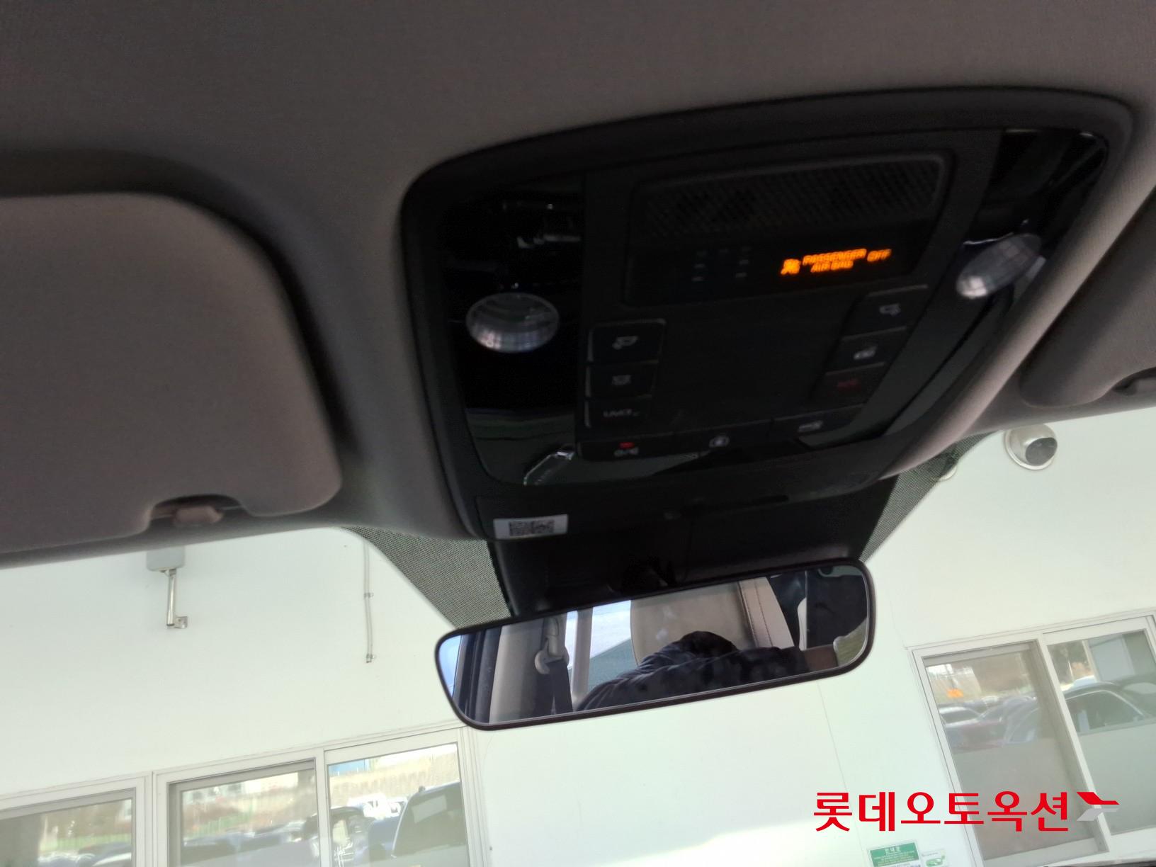 Kia Carnival id 3476476 из Кореи 33