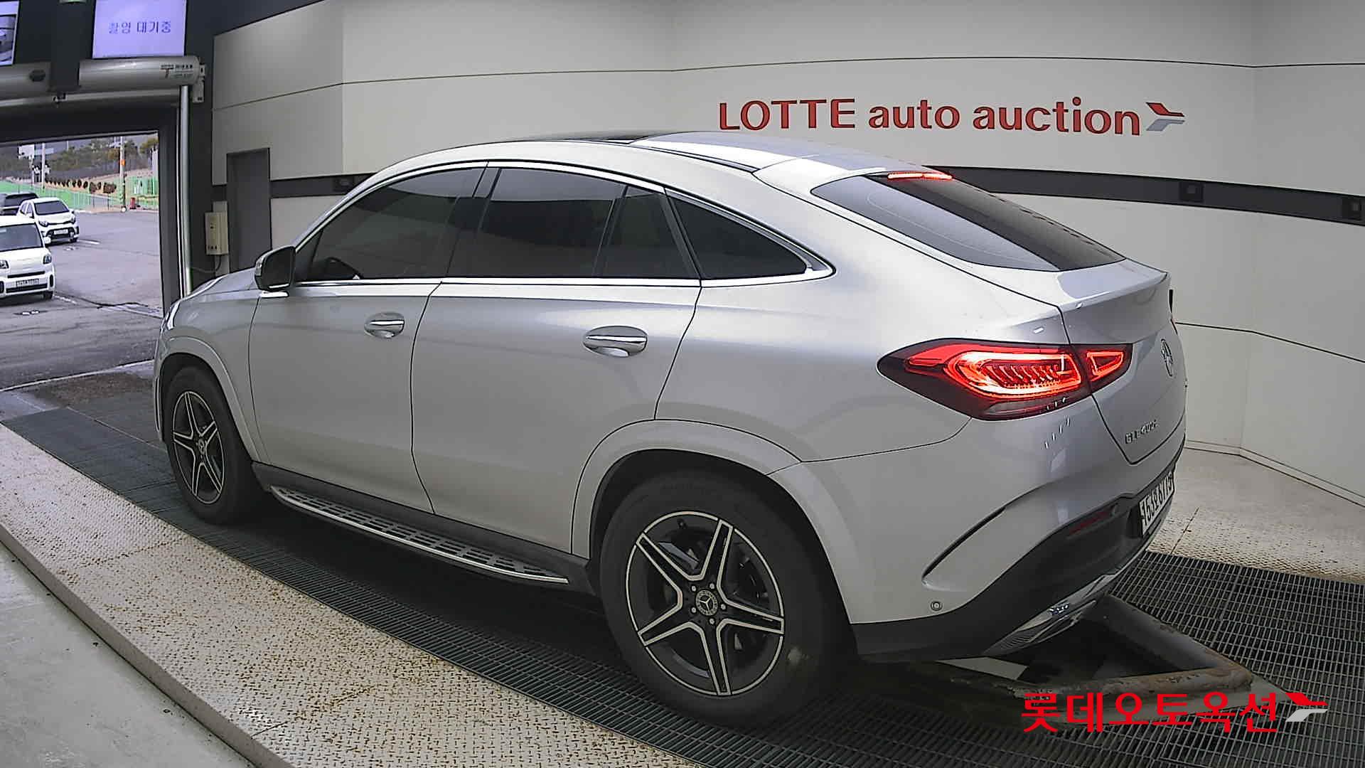 Mercedes-Benz Mercedes-Benz GLE400 d 4MATIC Coupe id 3466761 из Кореи 10