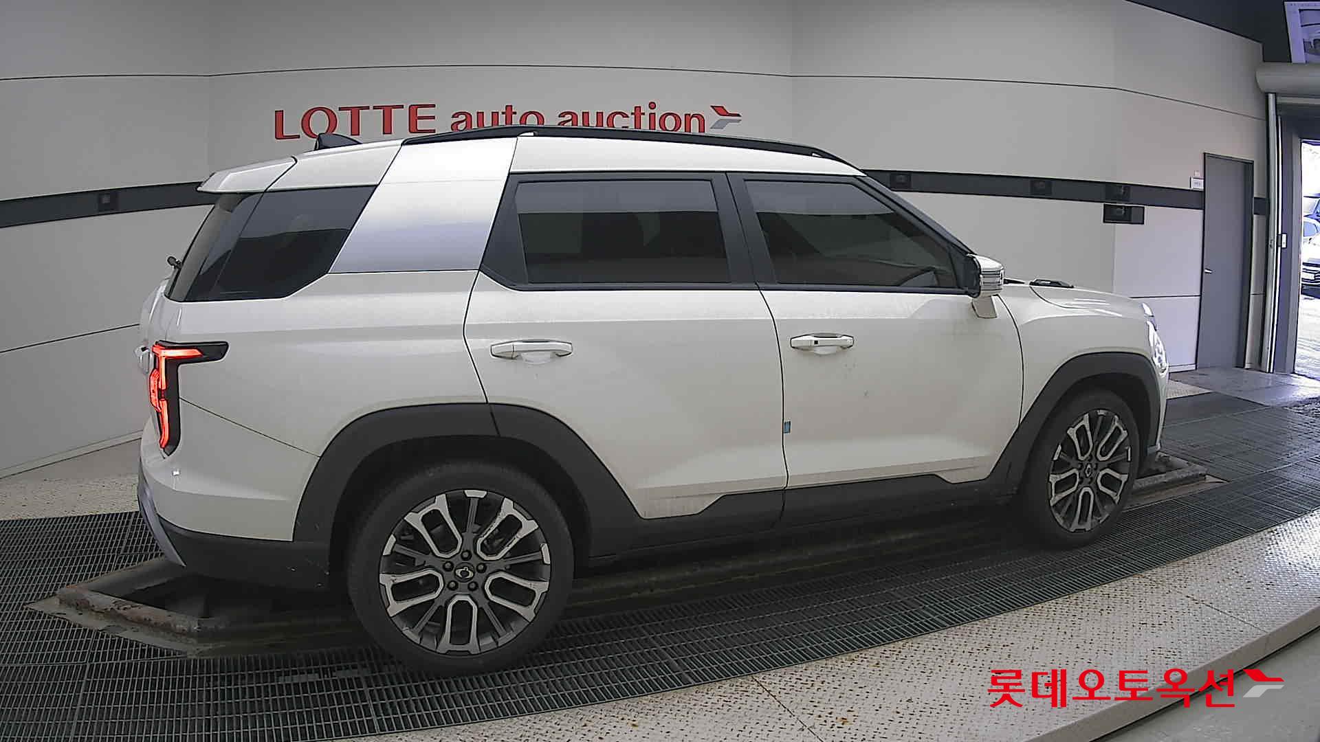 SsangYong Torres id 3471592 из Кореи 18