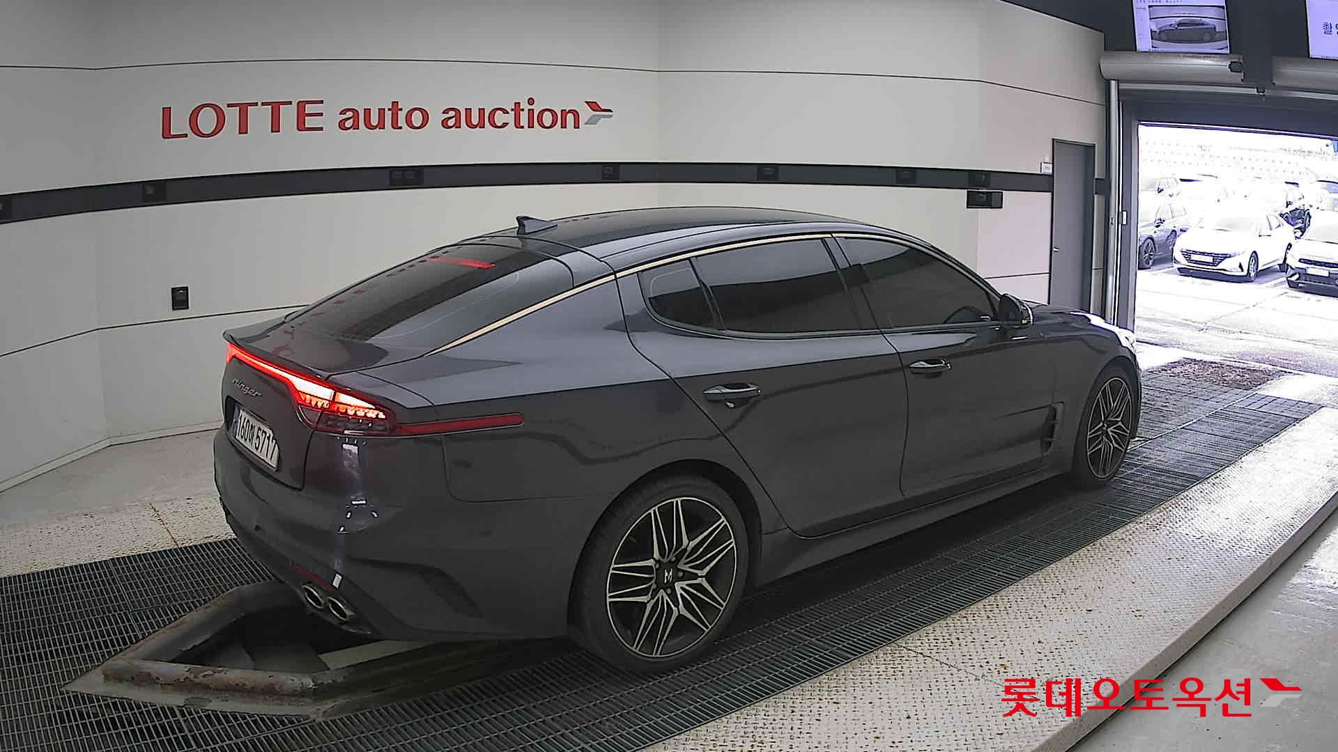 Kia Stinger id 3466789 из Кореи 19