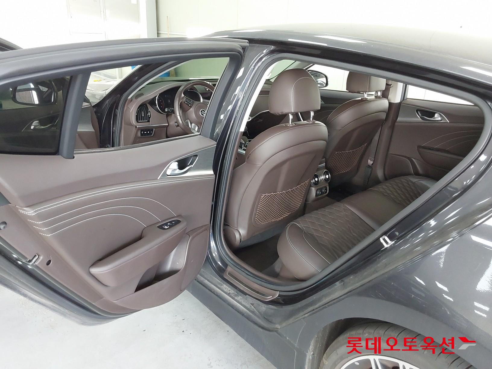 Kia Stinger id 3466789 из Кореи 36