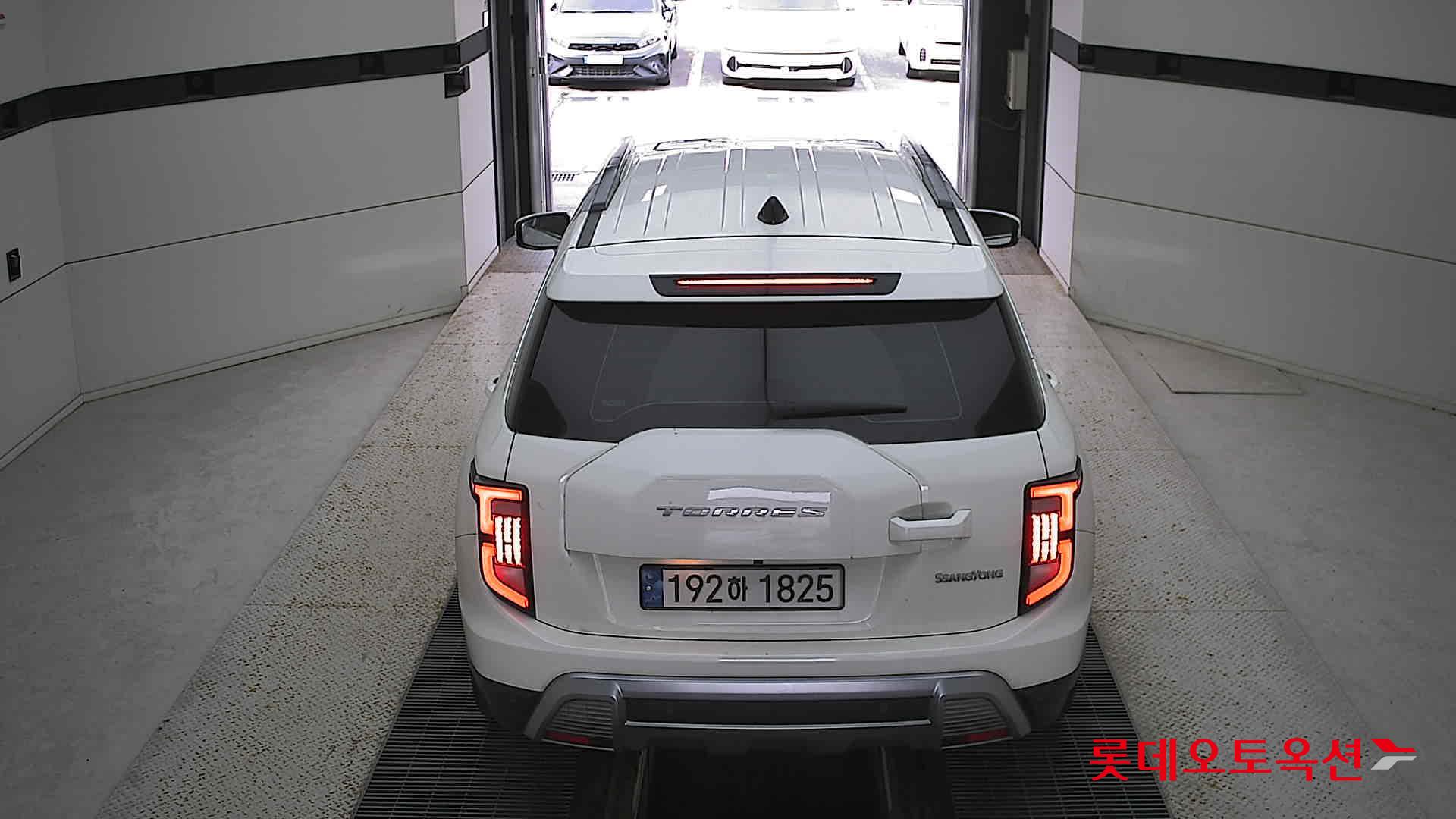 SsangYong Torres 2023 Grand White из Кореи, фото 5