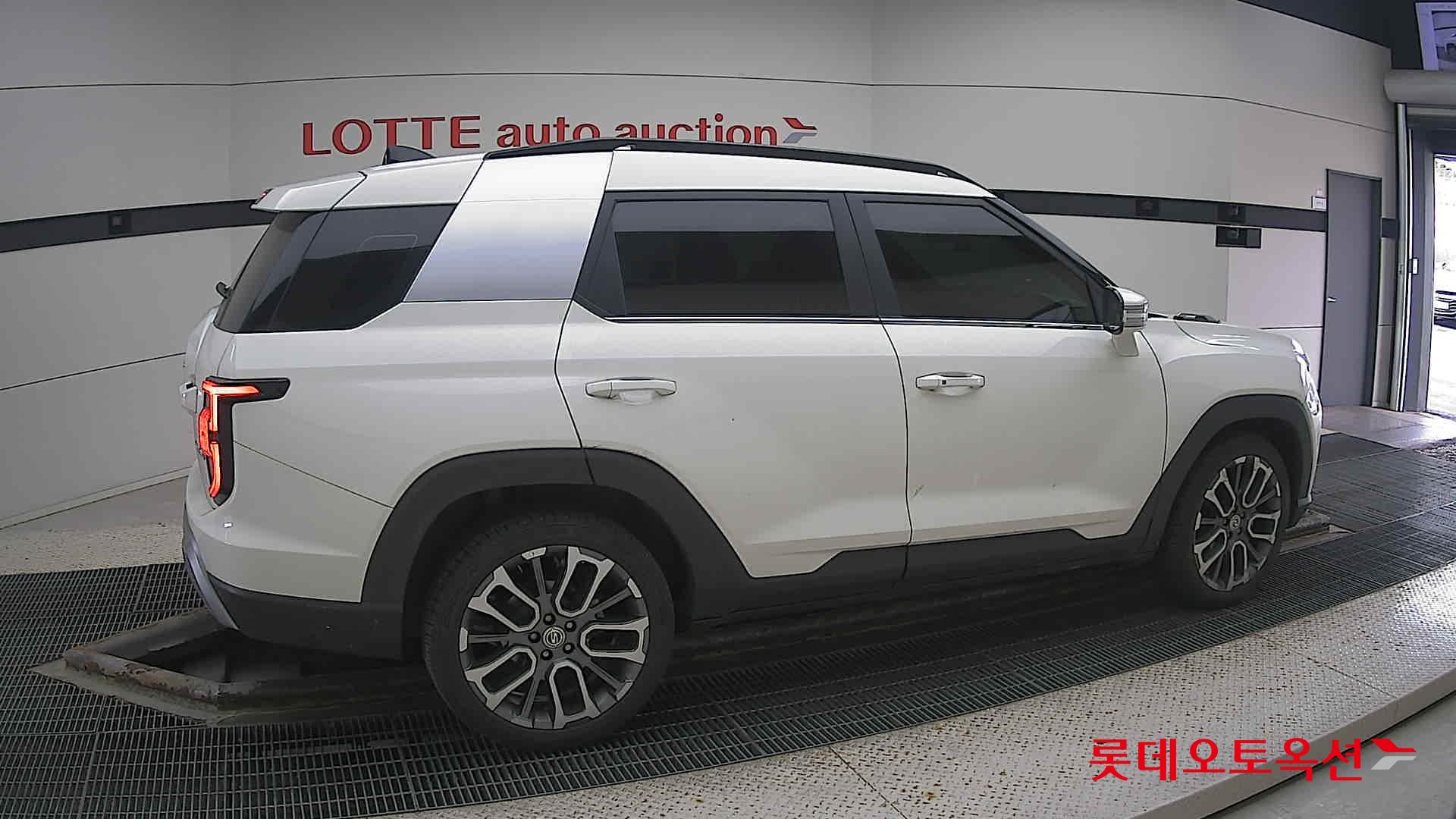 SsangYong Torres id 3436689 из Кореи 18