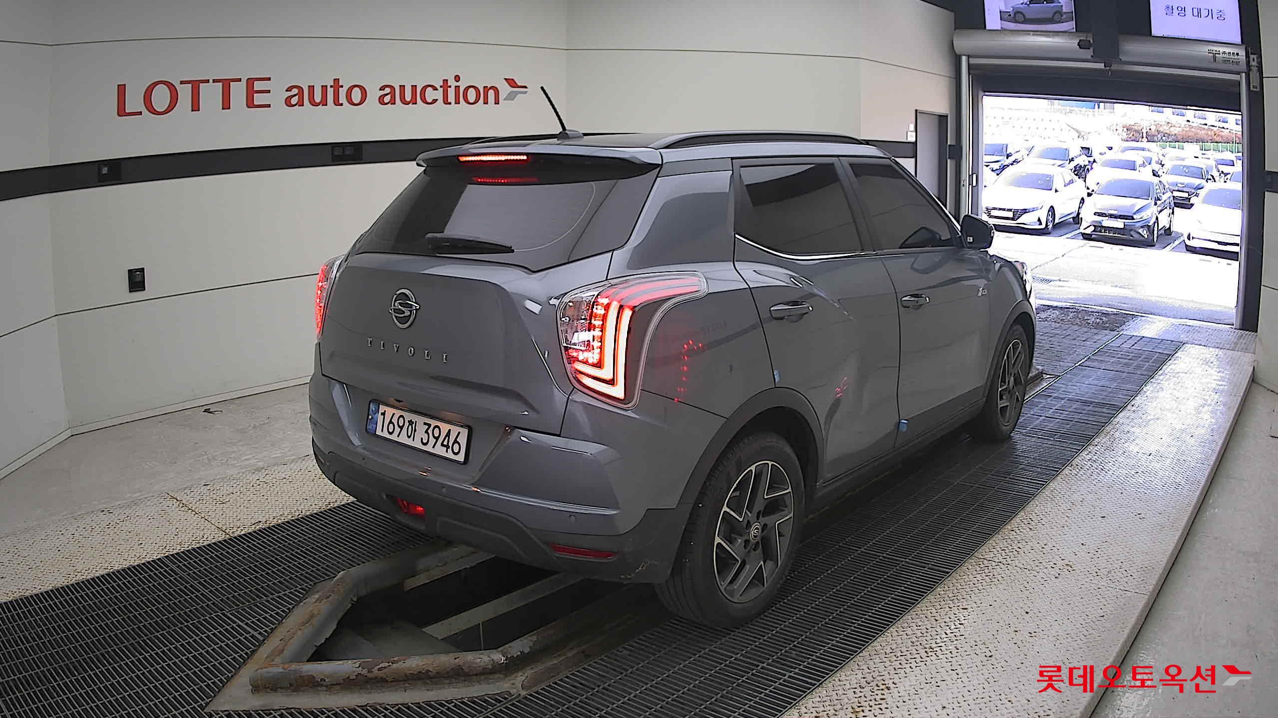 SsangYong Tivoli 2022 Platinum Gray из Кореи, фото 4