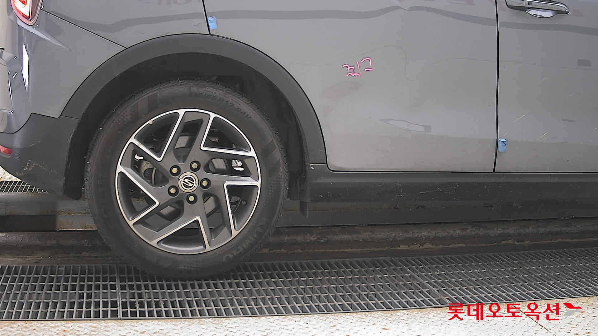 SsangYong Tivoli id 3436690 из Кореи 24