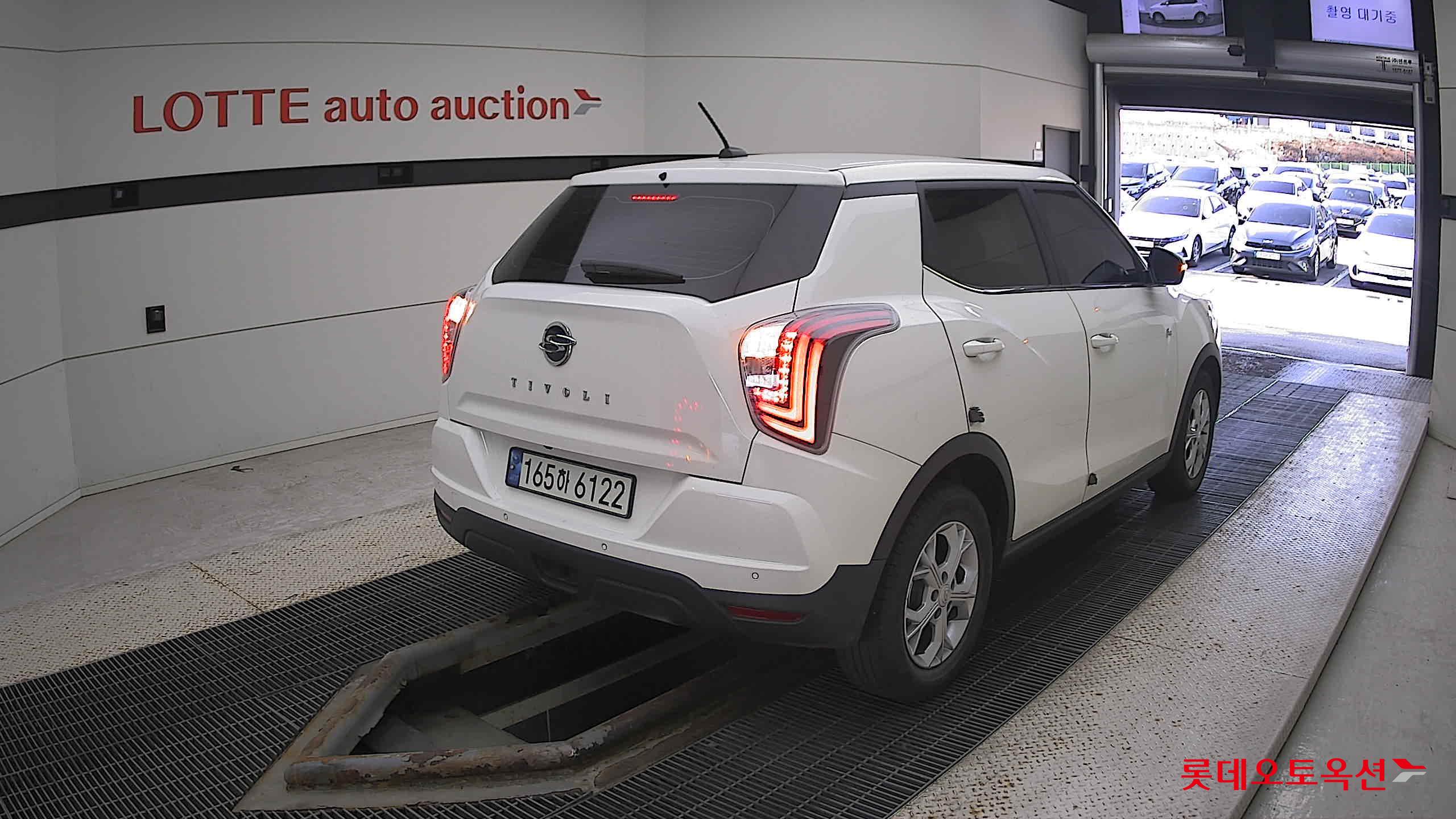 SsangYong Tivoli 2022 Grand White из Кореи, фото 4
