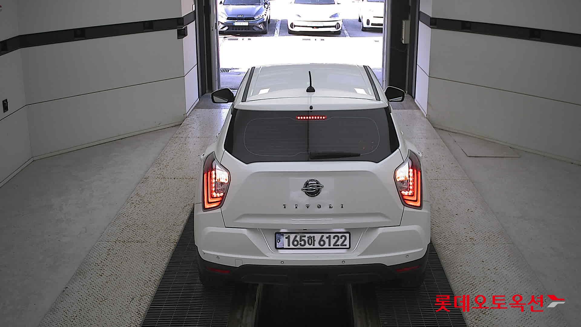 SsangYong Tivoli 2022 Grand White из Кореи, фото 5