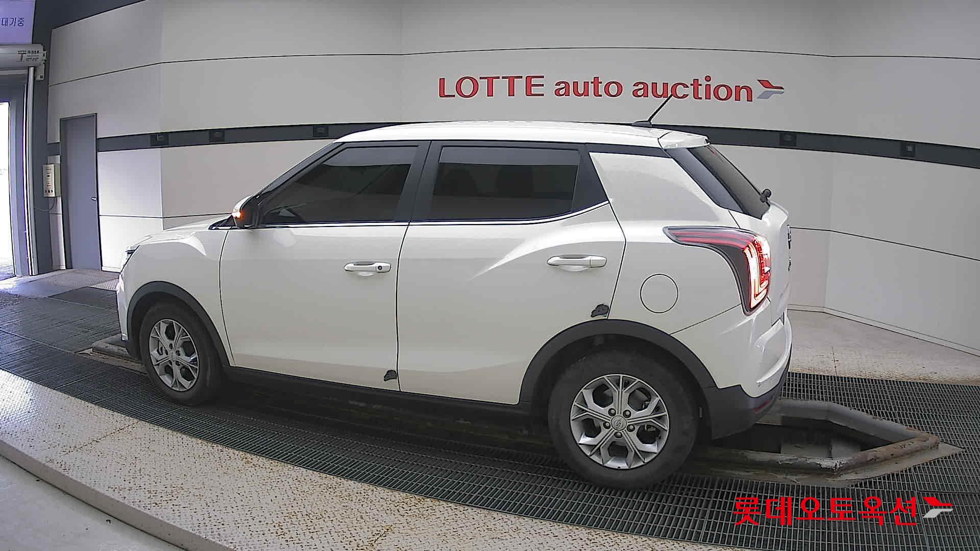 SsangYong Tivoli id 3436685 из Кореи 11