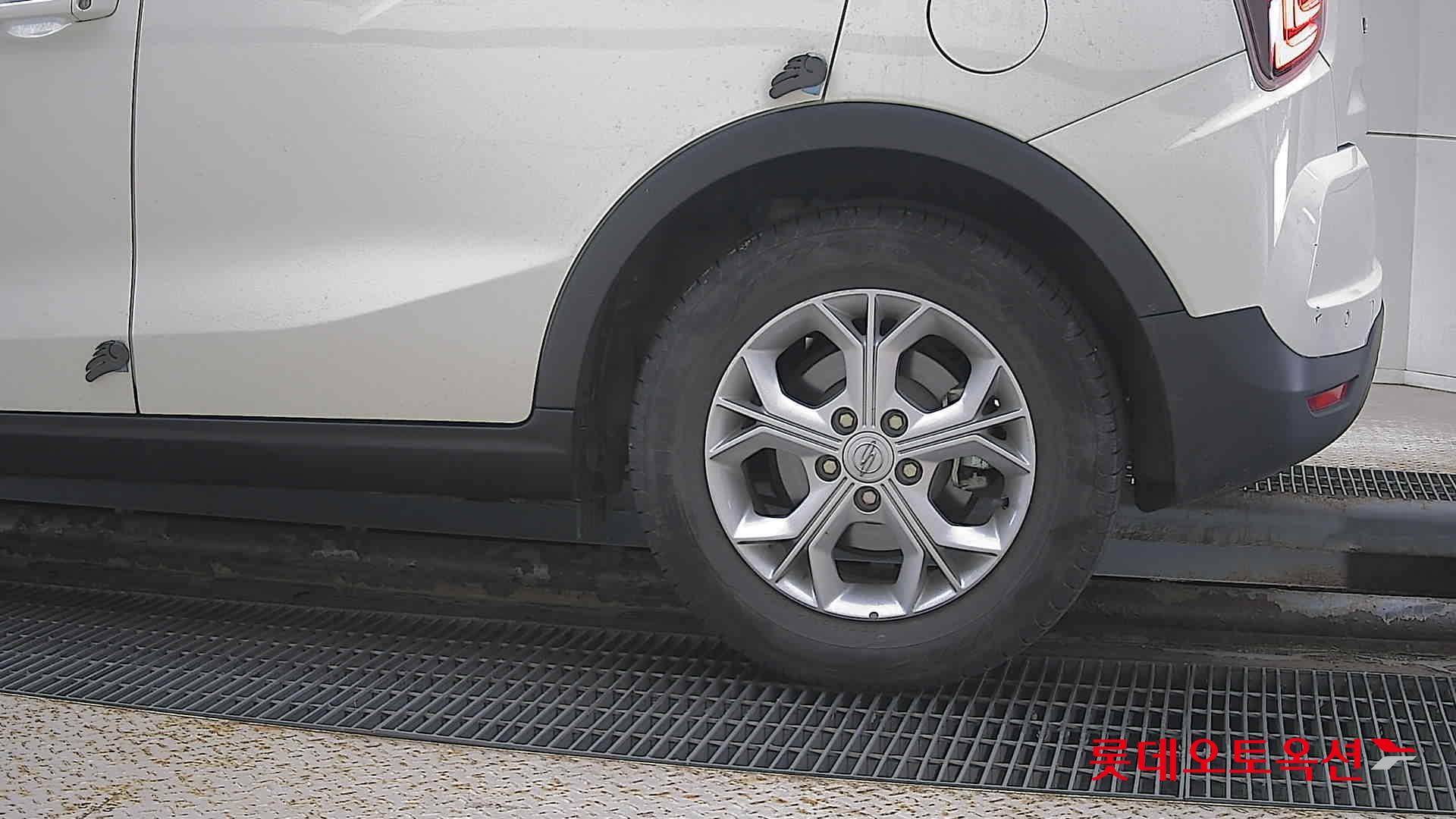 SsangYong Tivoli id 3436685 из Кореи 22