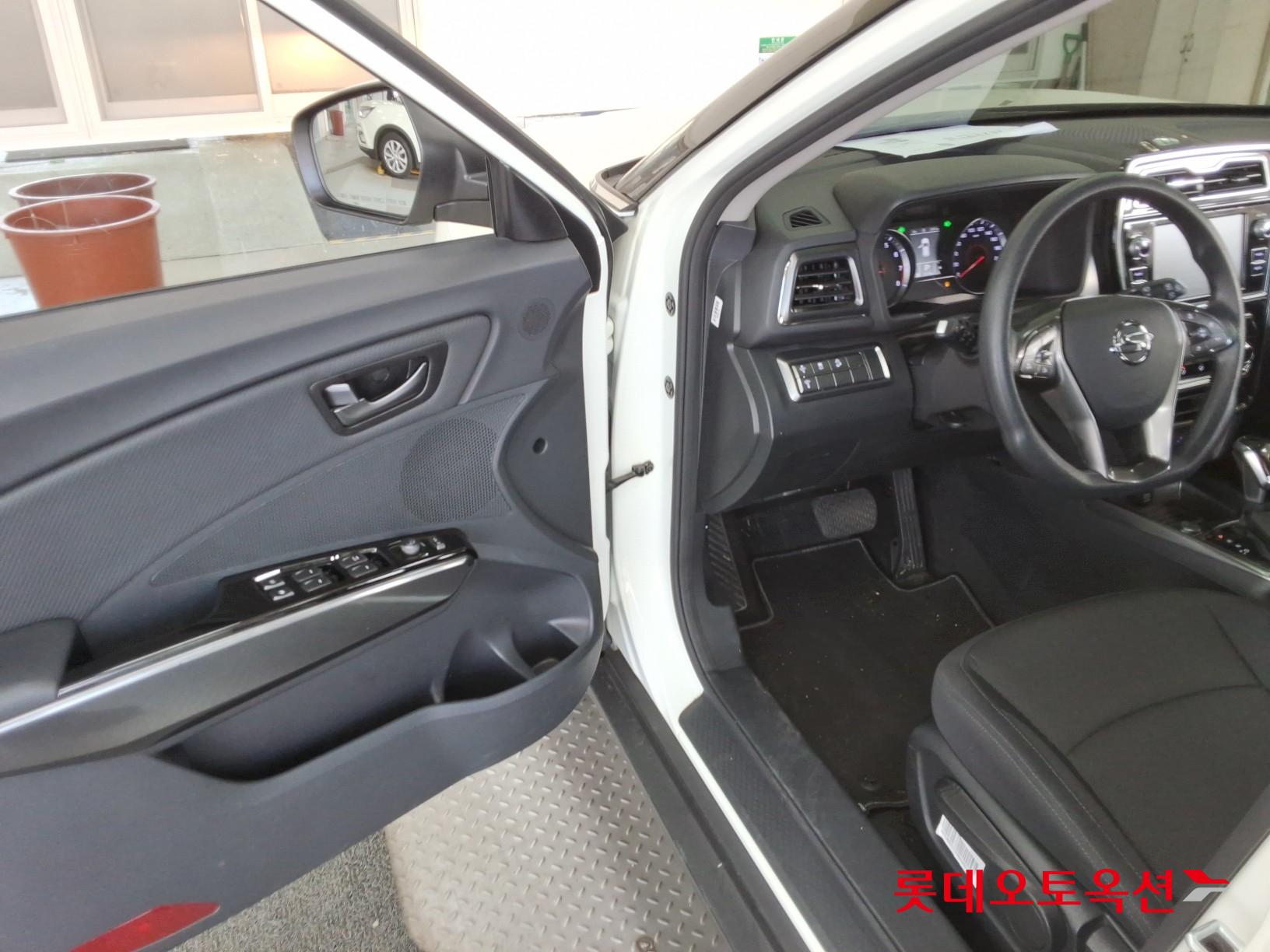 SsangYong Tivoli id 3436685 из Кореи 35