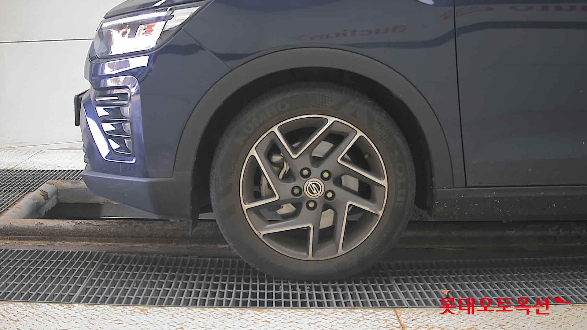 SsangYong Tivoli id 3436699 из Кореи 21