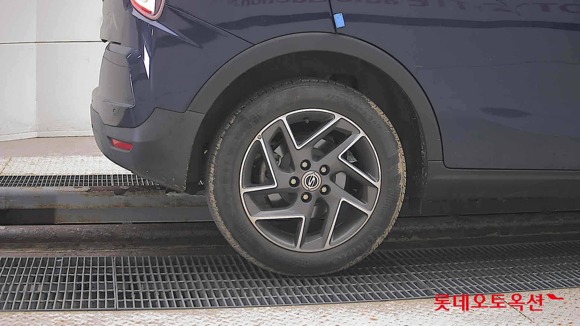 SsangYong Tivoli id 3436699 из Кореи 24