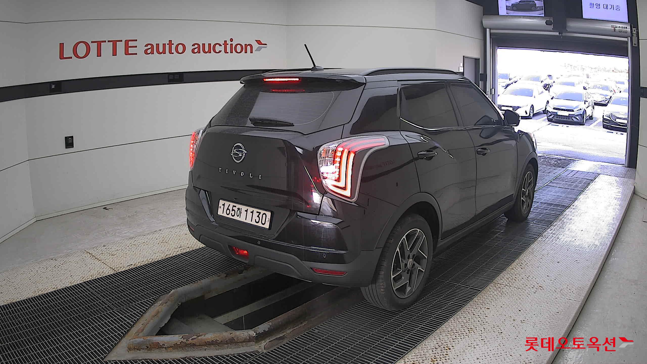 SsangYong Tivoli 2022 Spaceblack из Кореи, фото 4