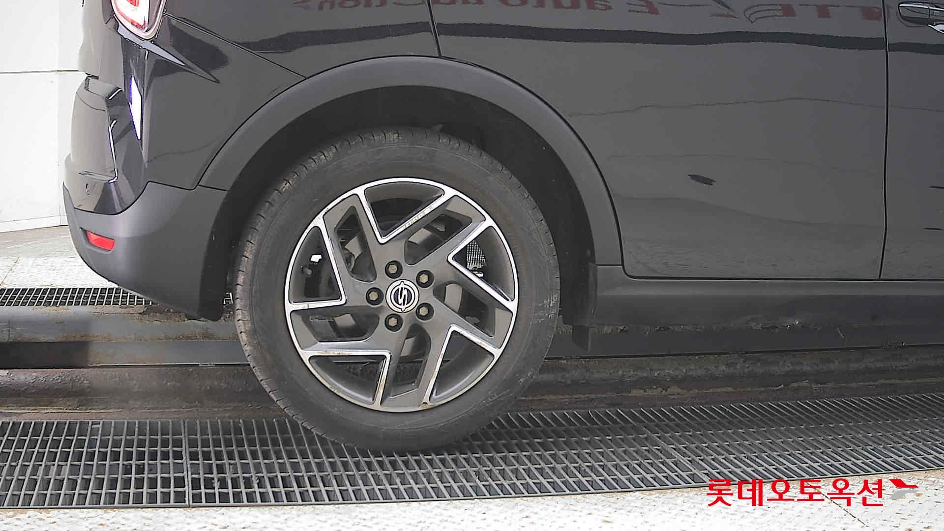 SsangYong Tivoli id 3441826 из Кореи 24