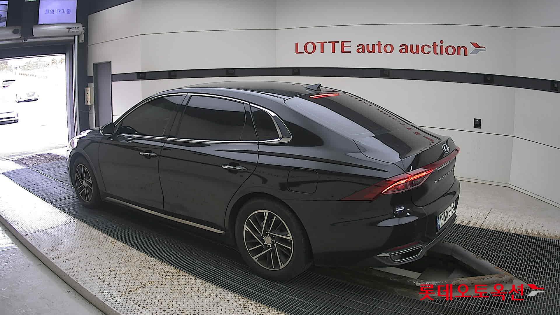 Hyundai Grandeur id 3436626 из Кореи 10