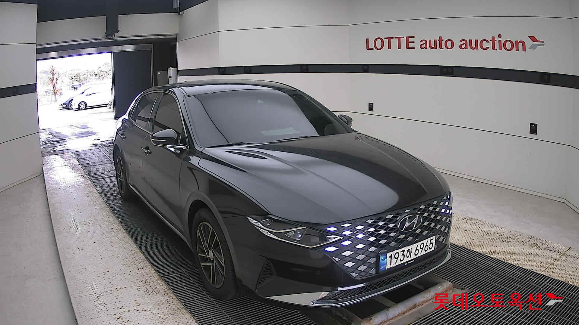 Hyundai Grandeur id 3436626 из Кореи 15