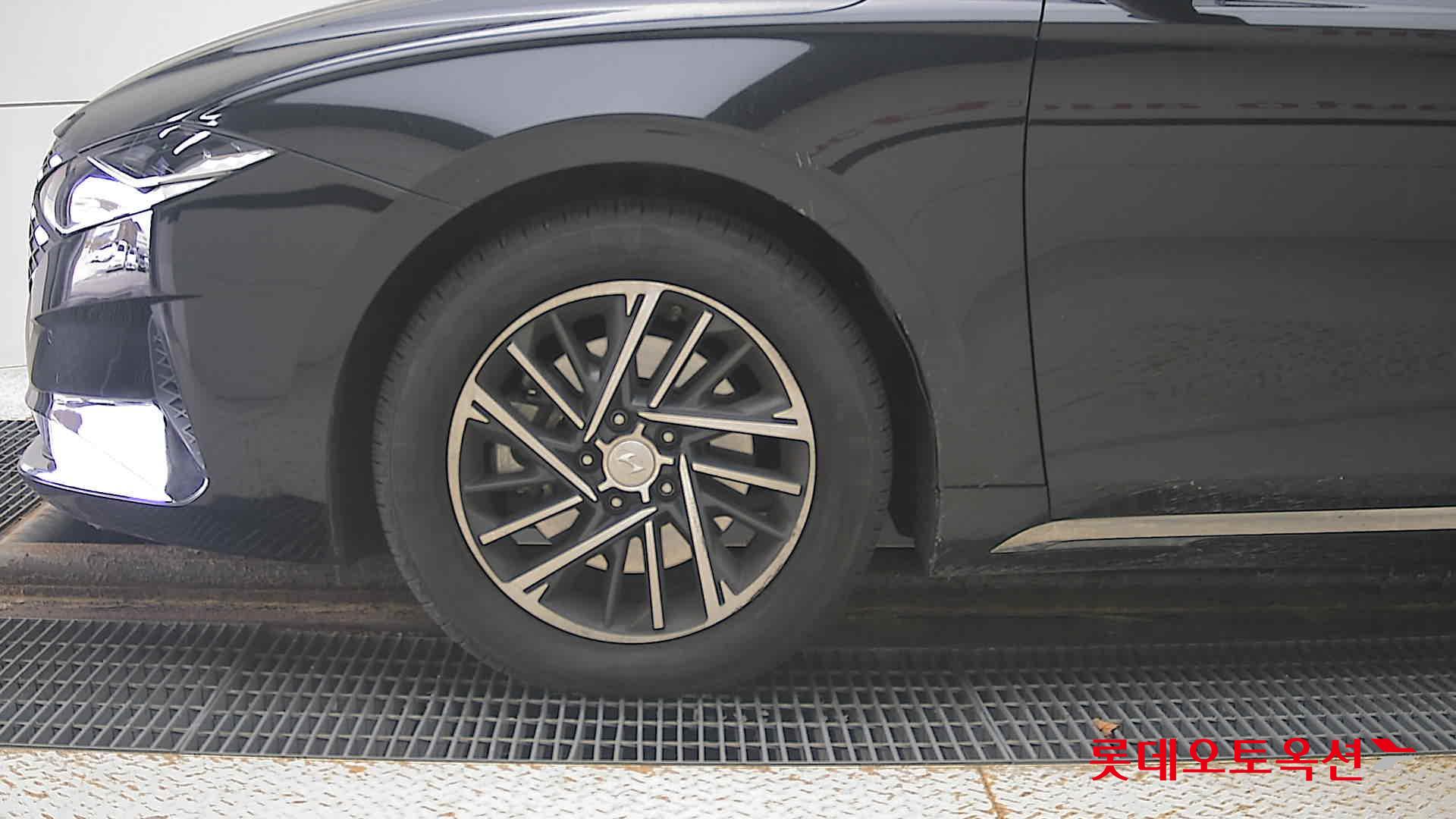 Hyundai Grandeur id 3436626 из Кореи 21