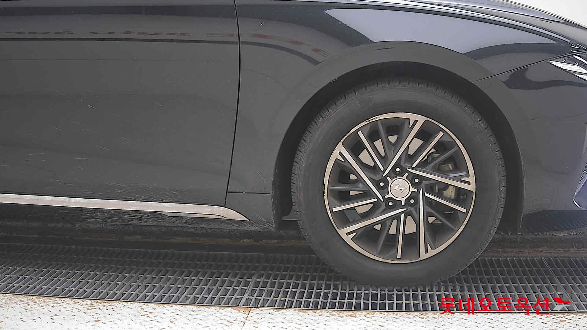 Hyundai Grandeur id 3436626 из Кореи 23