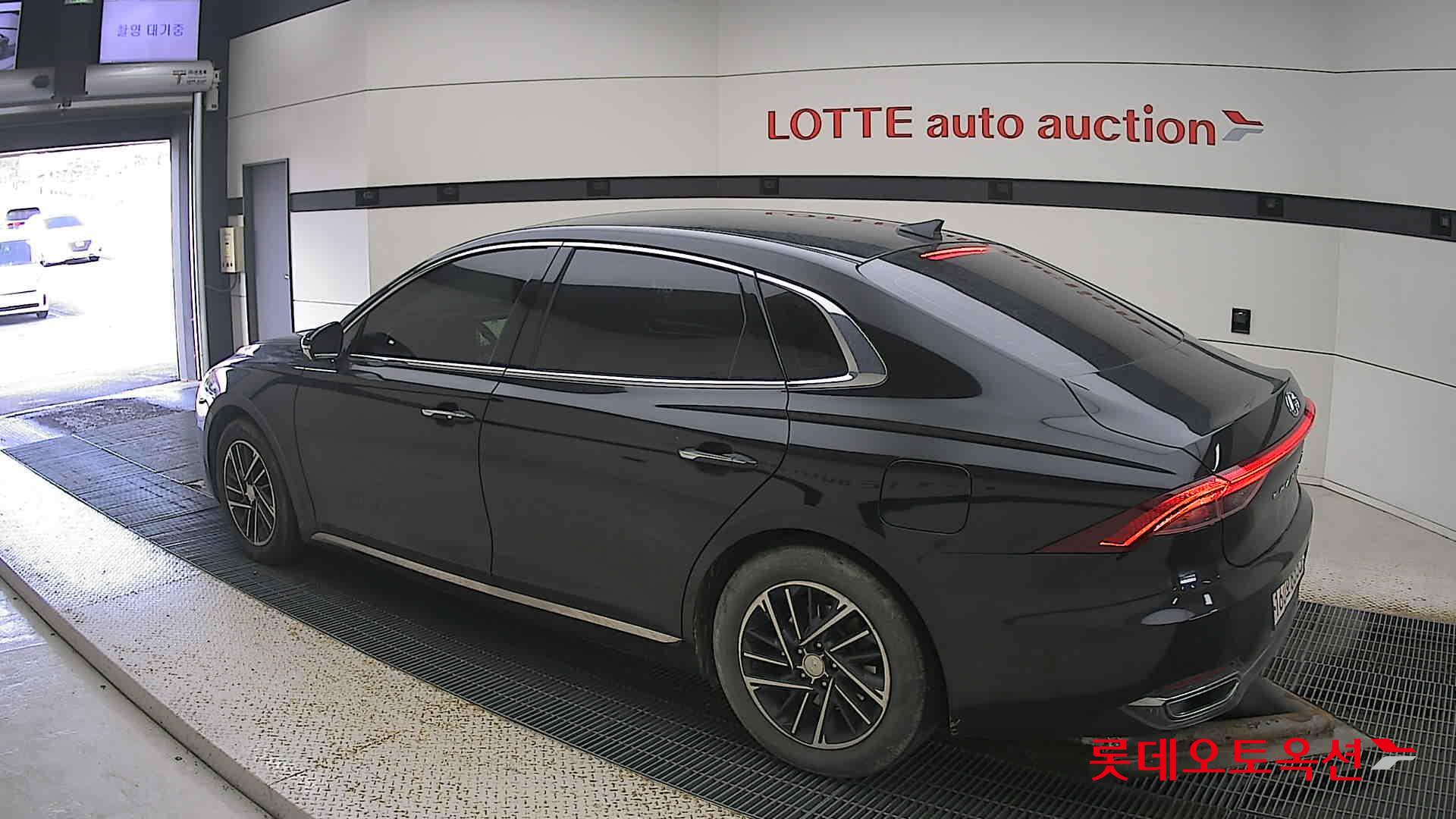 Hyundai Grandeur id 3436603 из Кореи 10