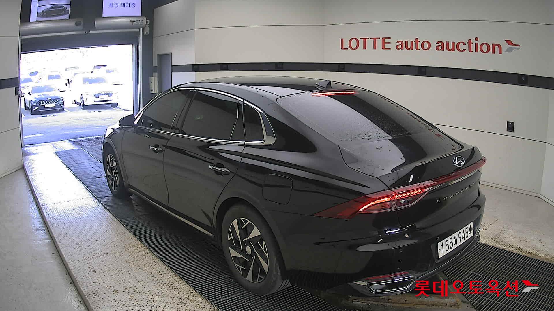 Hyundai Grandeur Hybrid 2022 Midnight Black Pearl из Кореи, фото 6