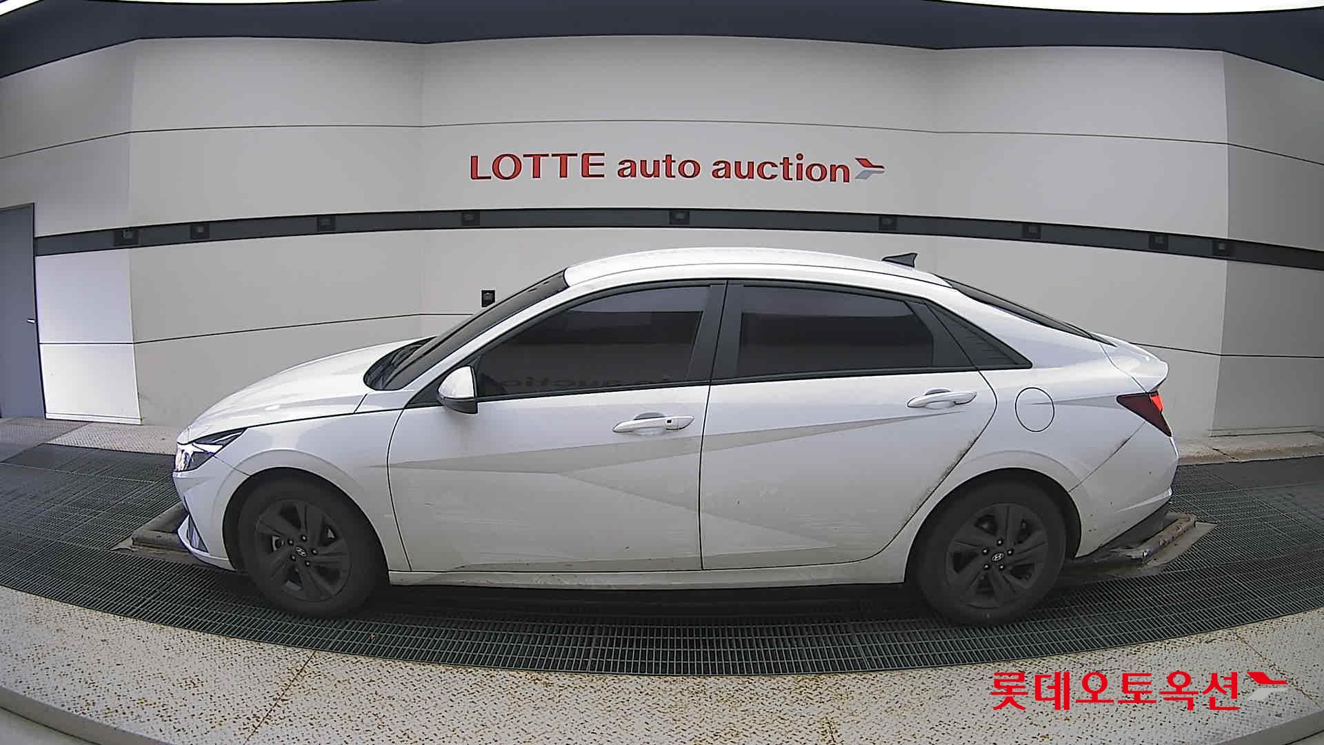 Hyundai Avante Hybrid id 3436604 из Кореи 7