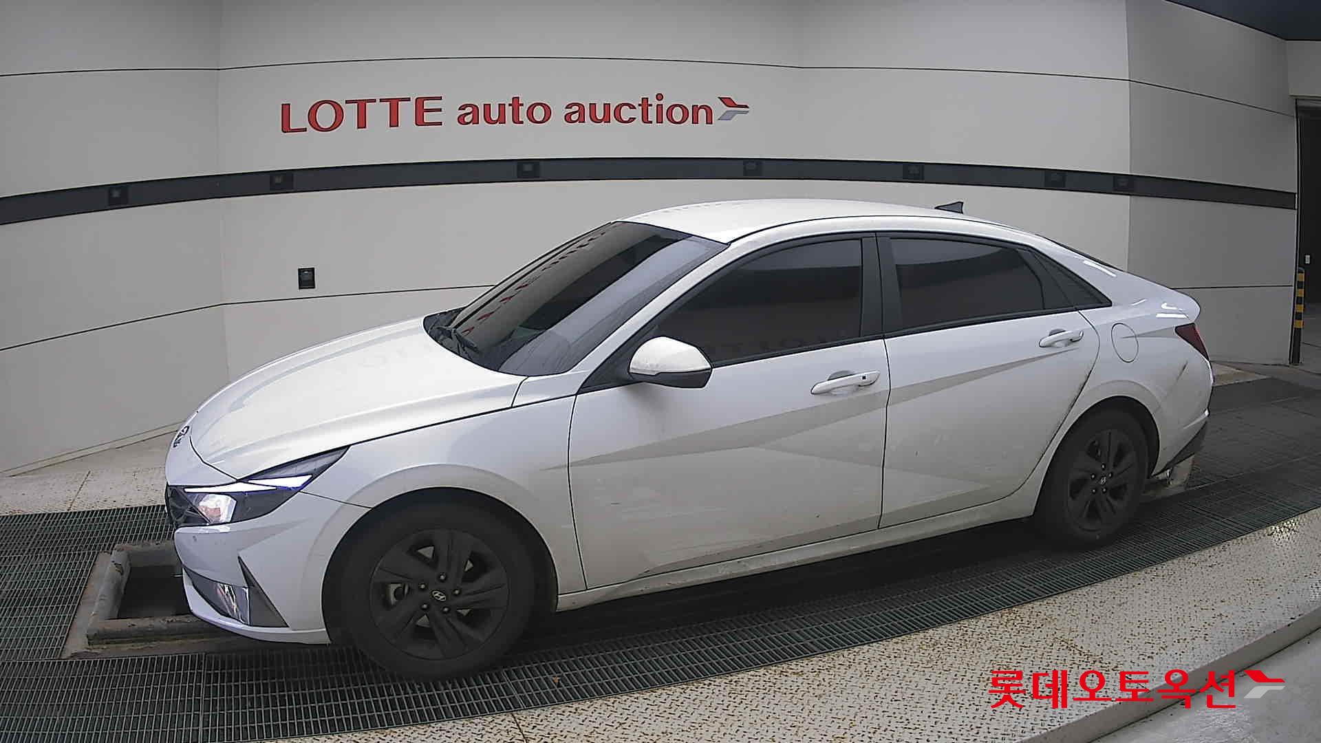 Hyundai Avante Hybrid id 3436604 из Кореи 12