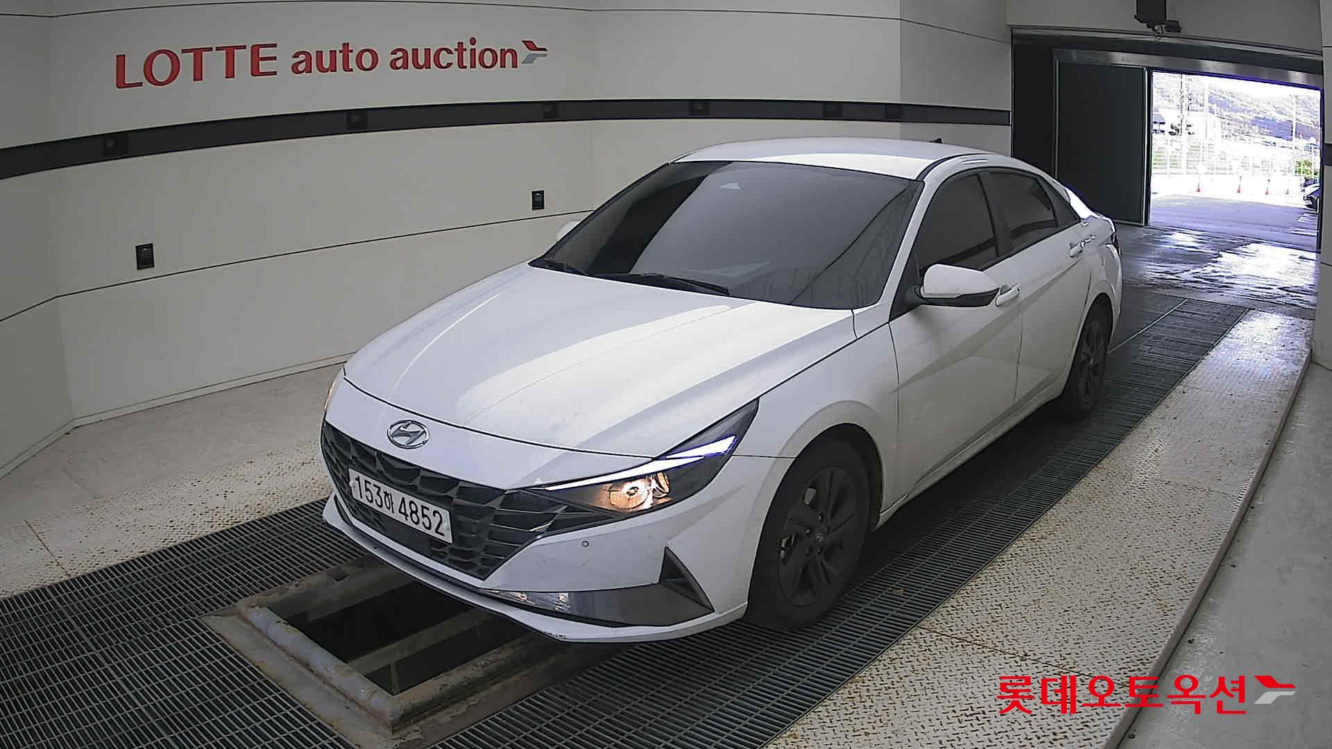 Hyundai Avante Hybrid id 3436604 из Кореи 14