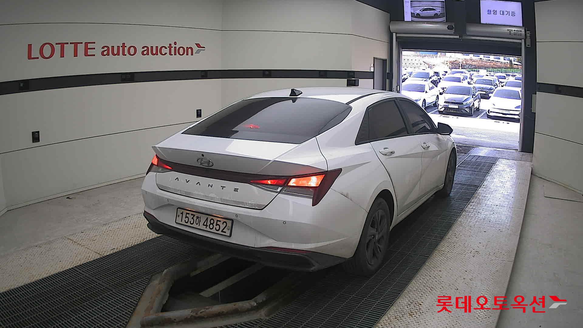 Hyundai Avante Hybrid id 3436604 из Кореи 20