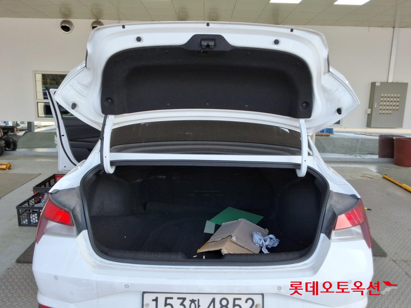 Hyundai Avante Hybrid id 3436604 из Кореи 37