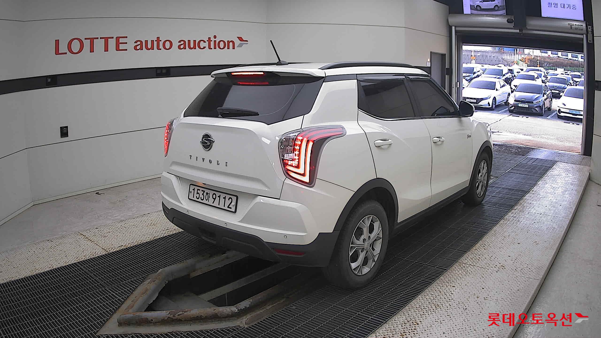 SsangYong Tivoli 2021 Grand White из Кореи, фото 4