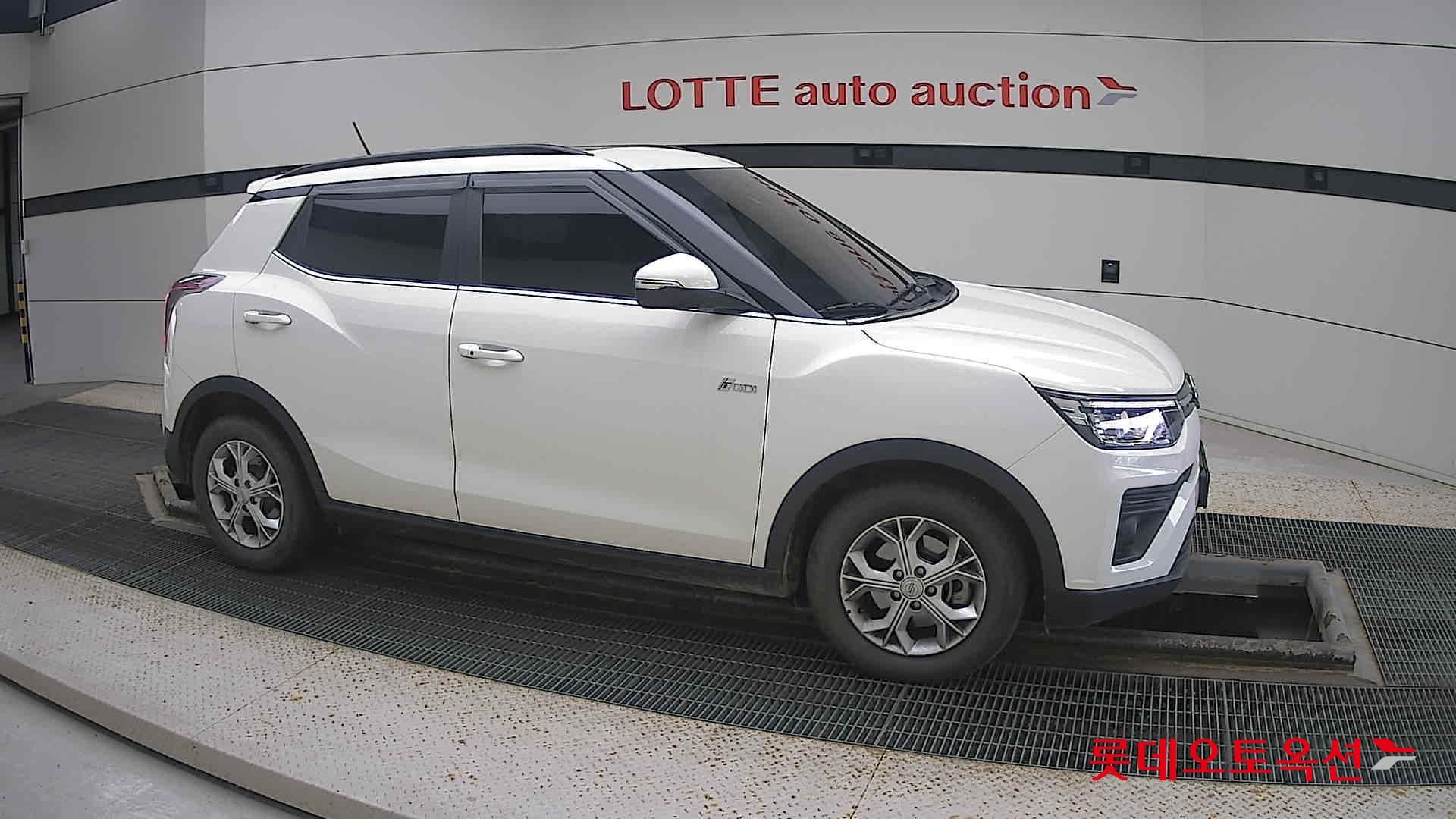 SsangYong Tivoli id 3436687 из Кореи 17