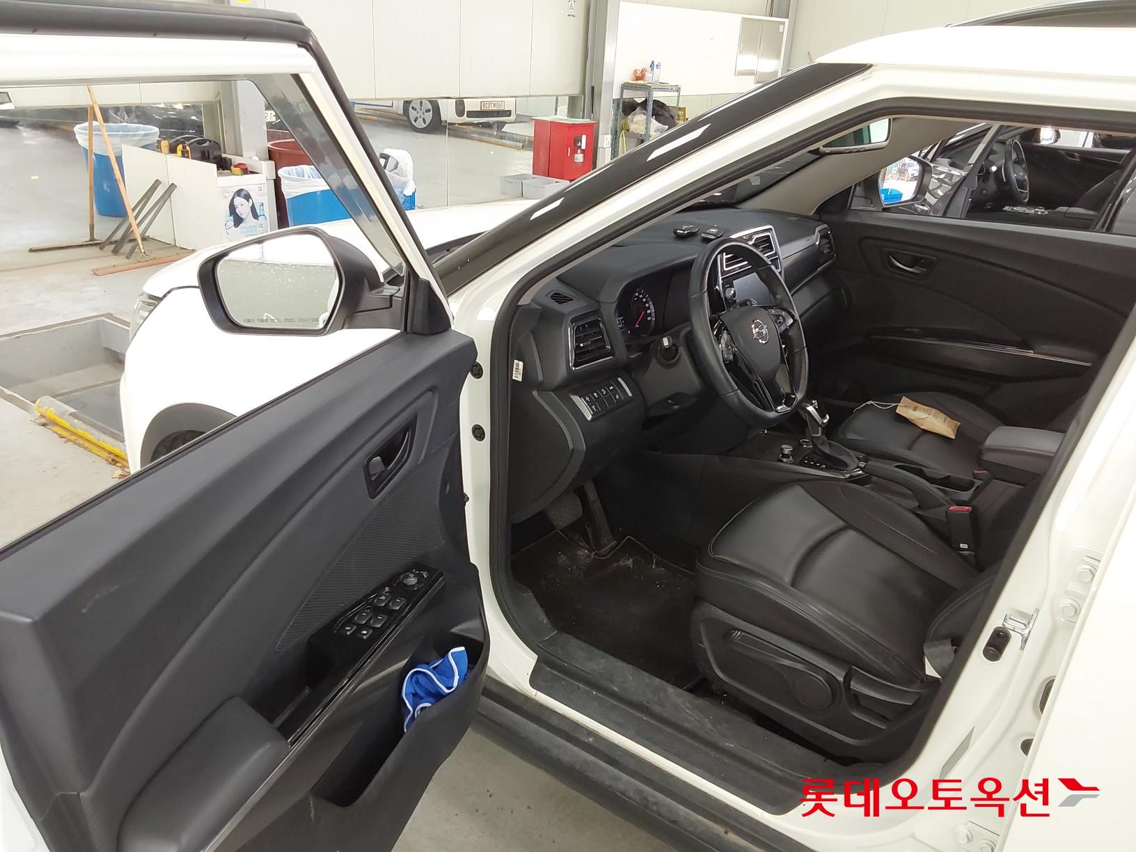 SsangYong Tivoli id 3436687 из Кореи 35