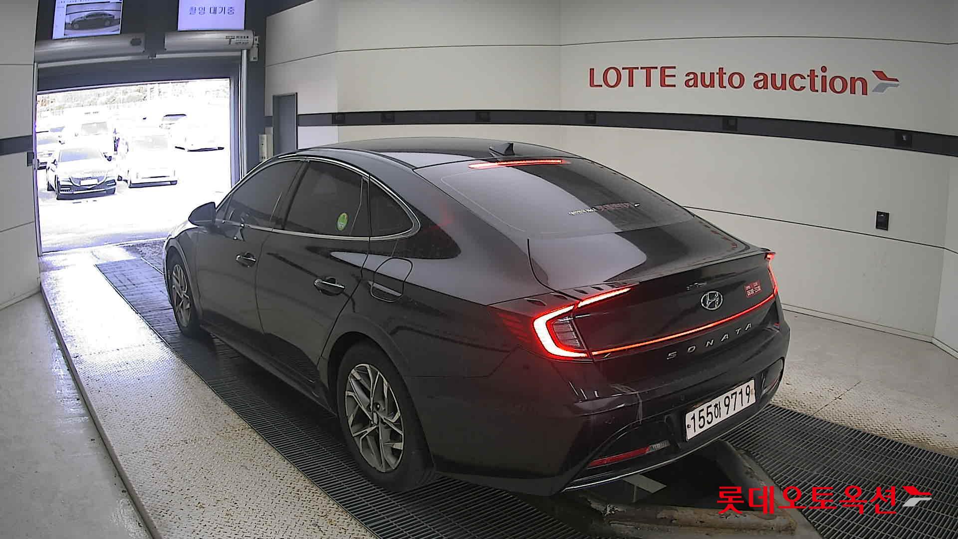 Hyundai Sonata 2022 Midnight Black Pearl из Кореи, фото 6