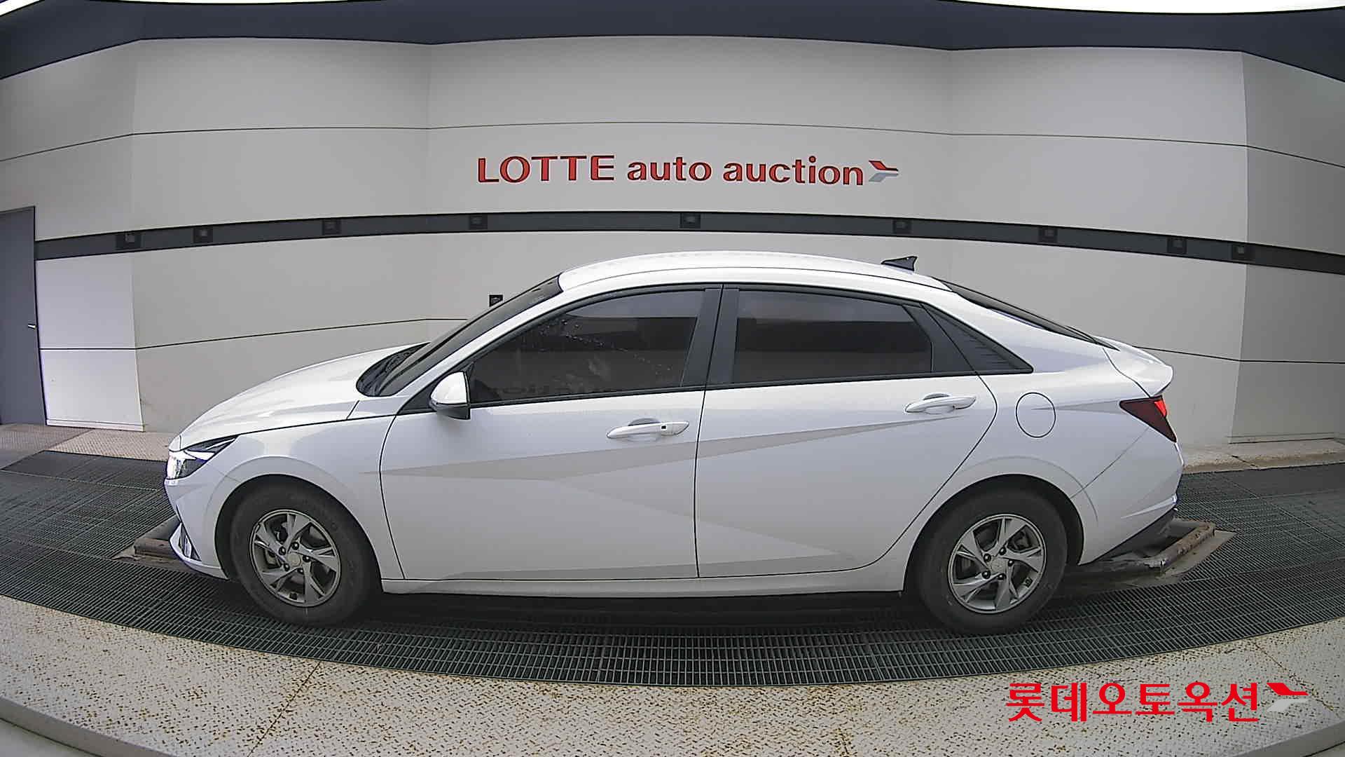 Hyundai Avante id 3436609 из Кореи 7