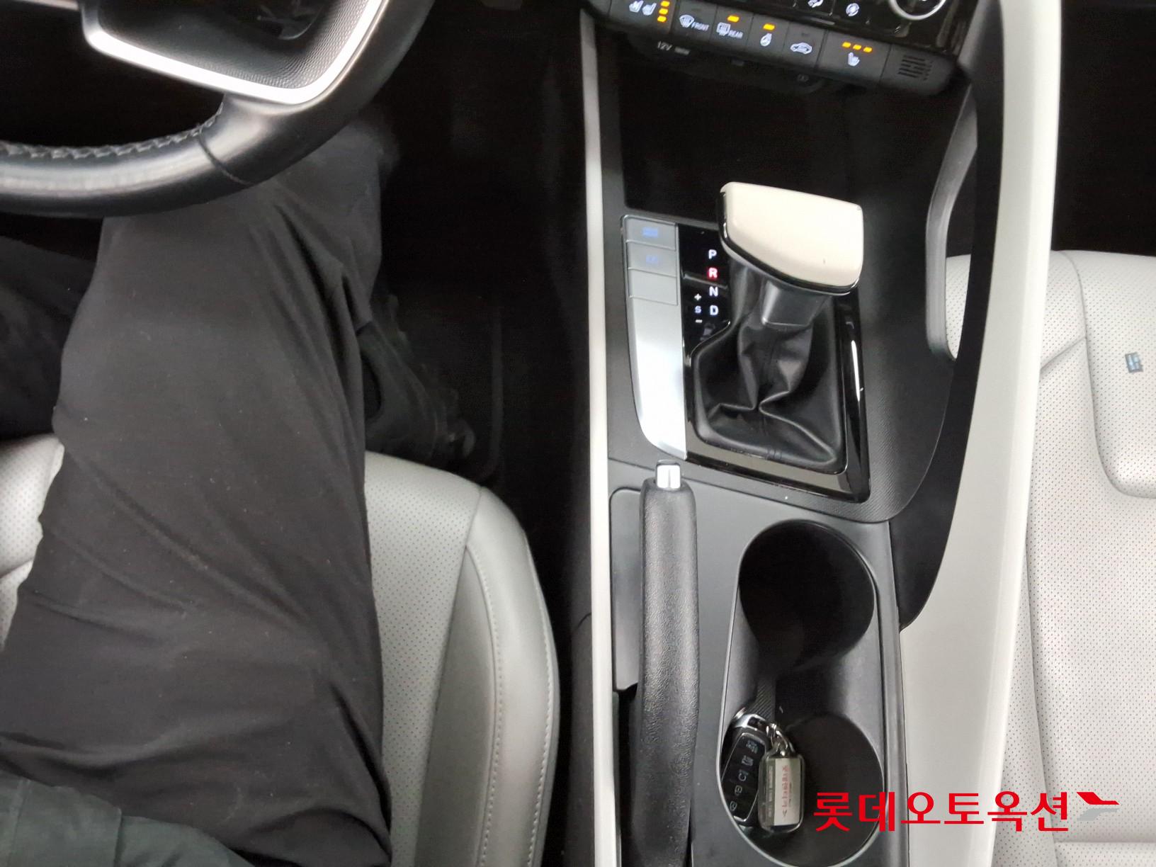 Hyundai Avante id 3436609 из Кореи 31