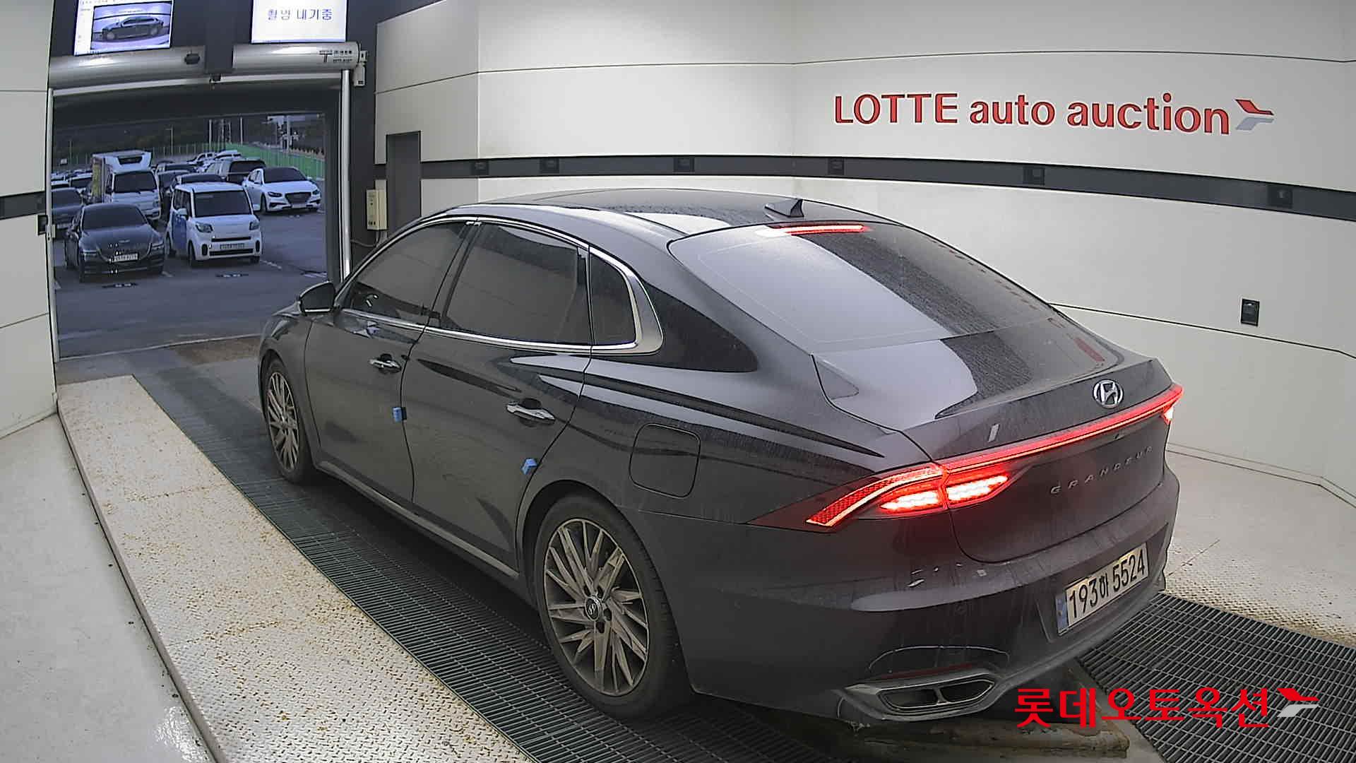 Hyundai Grandeur 2022 Midnight Black Pearl из Кореи, фото 6
