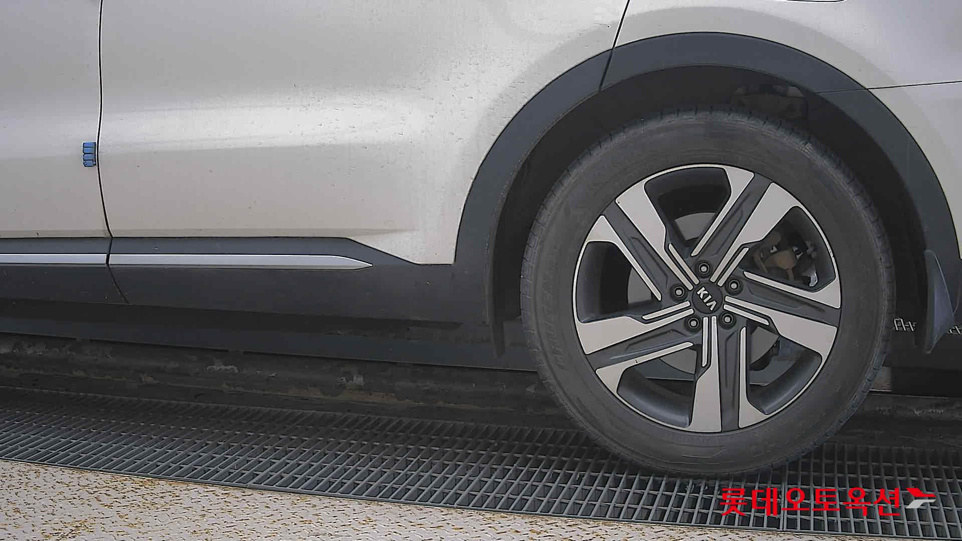 Kia Sorento Hybrid id 3446757 из Кореи 22