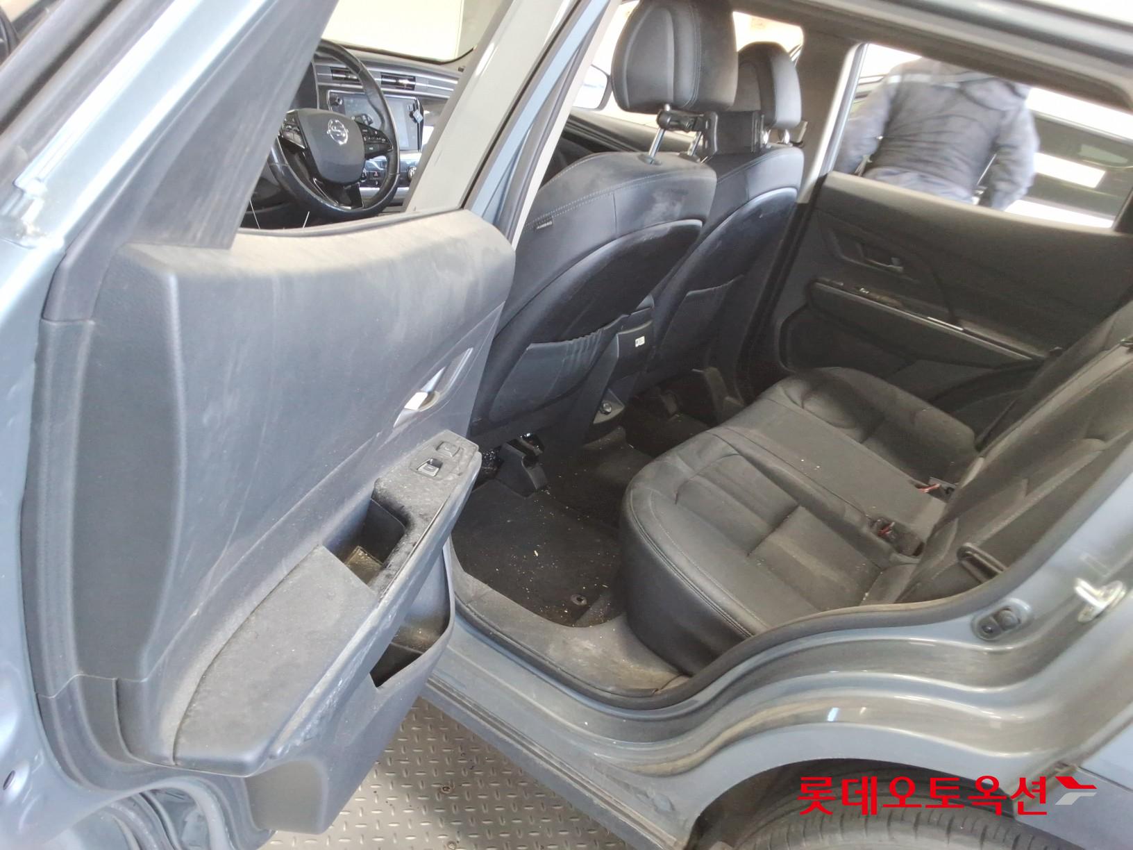 SsangYong Korando id 3446780 из Кореи 36