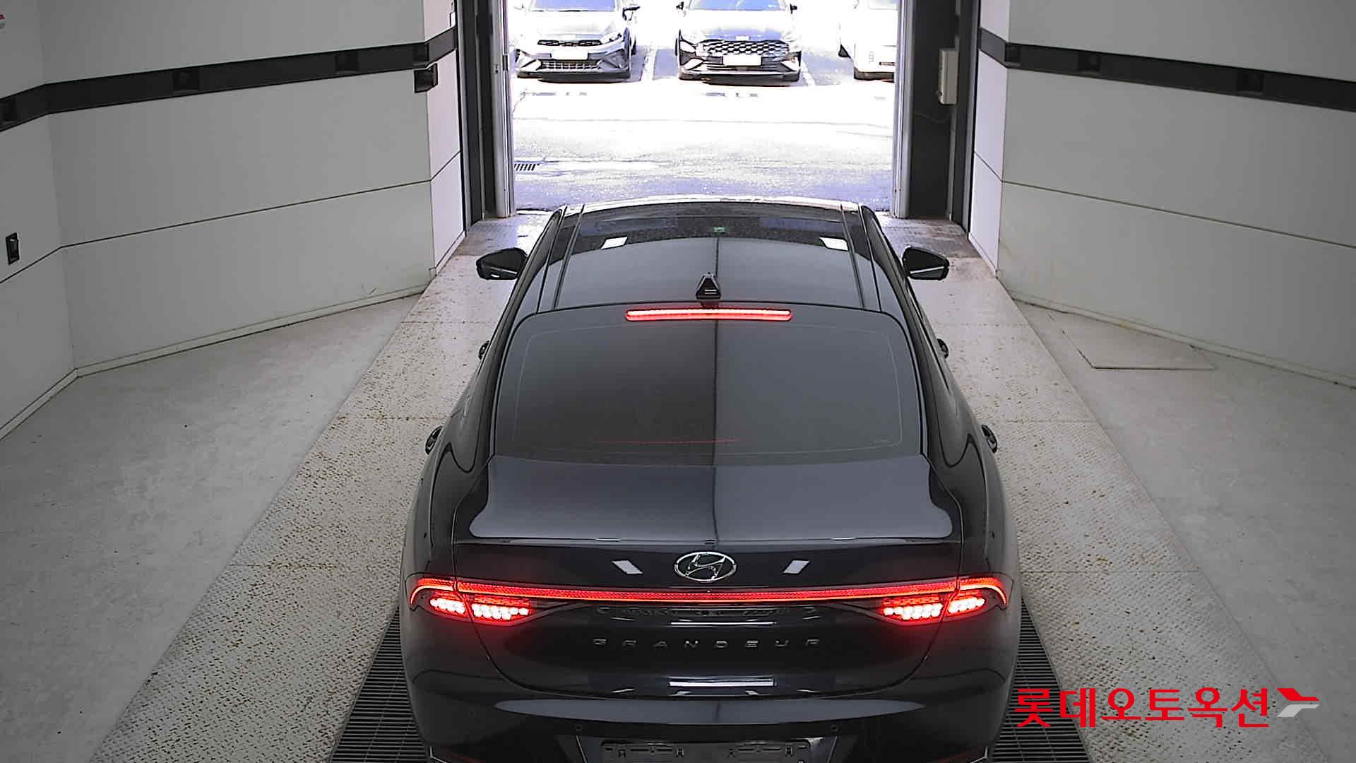 Hyundai Grandeur 2022 Oxford Blue Metallic из Кореи, фото 5