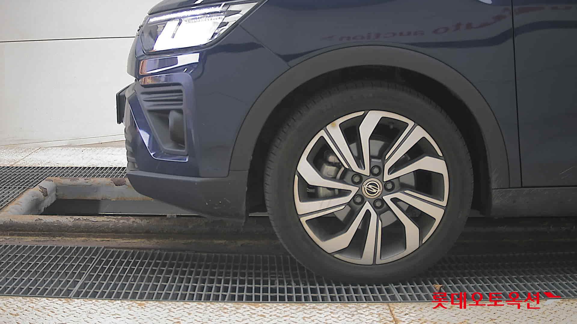 SsangYong Tivoli id 3436686 из Кореи 21