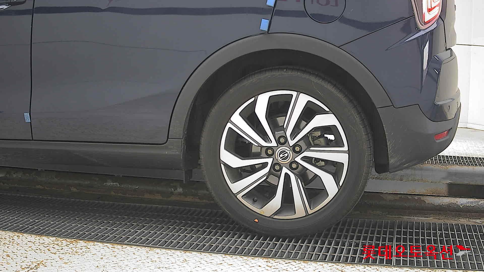 SsangYong Tivoli id 3436686 из Кореи 22