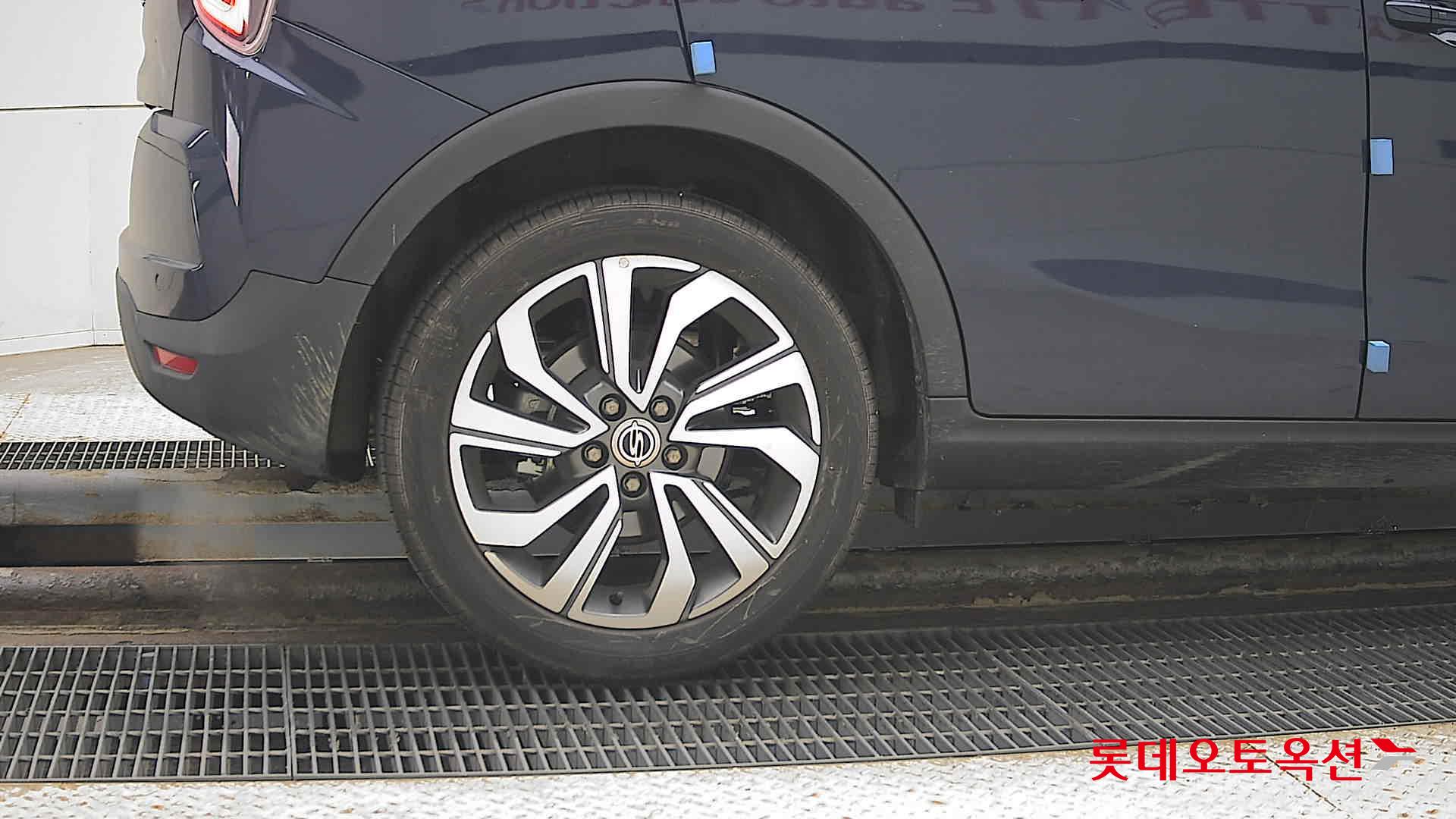 SsangYong Tivoli id 3436686 из Кореи 24