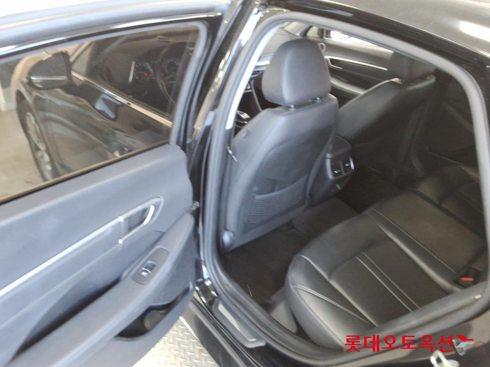 Hyundai Sonata id 3446704 из Кореи 36