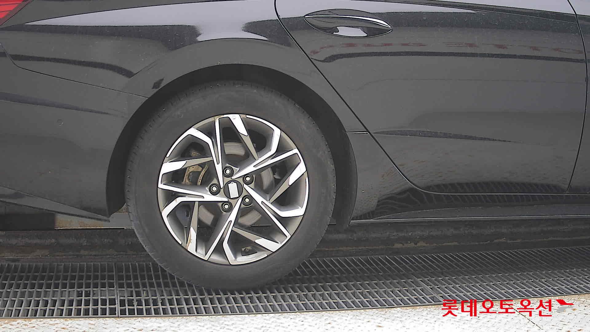 Hyundai Sonata id 3446703 из Кореи 24