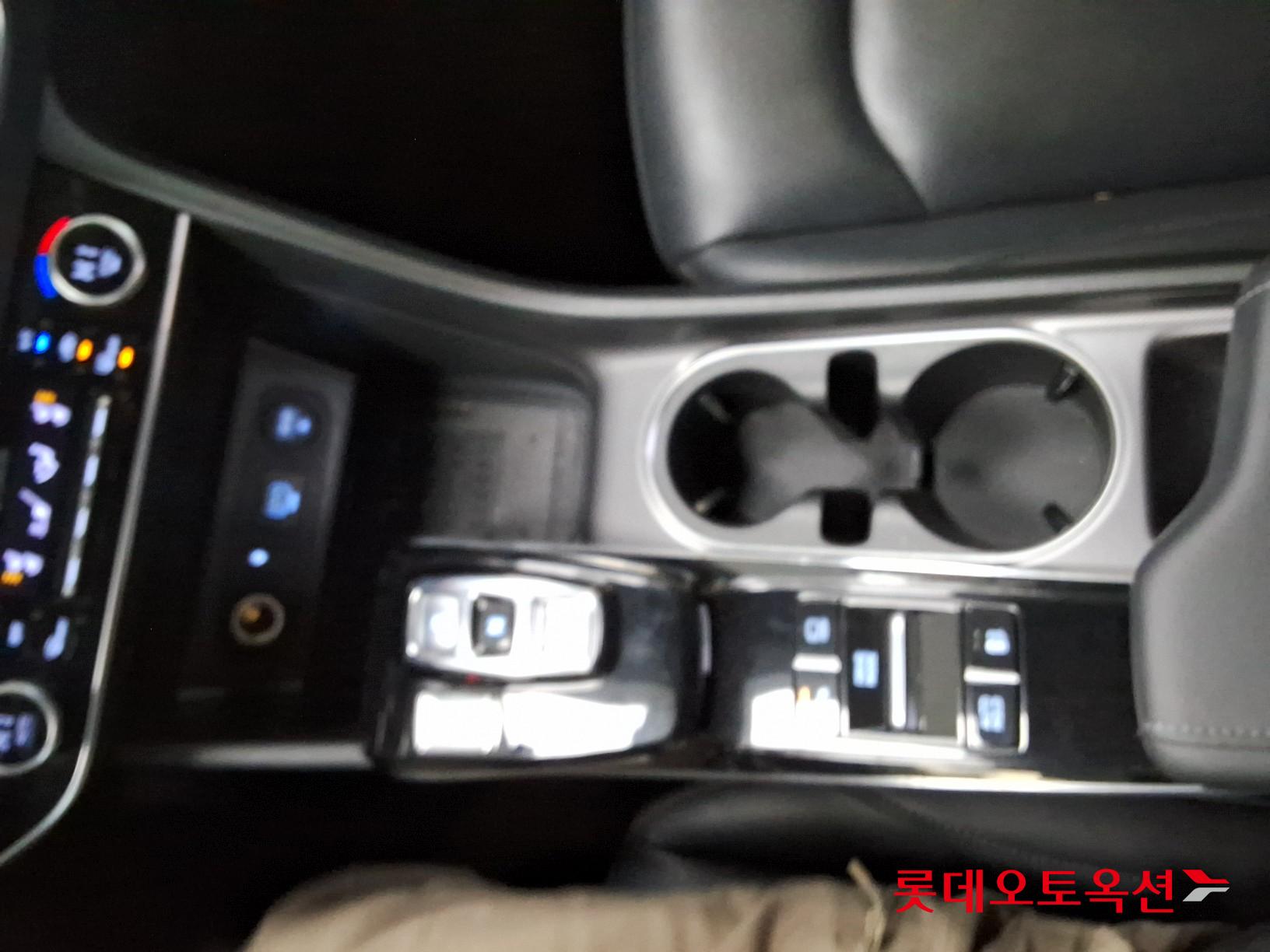 Hyundai Sonata id 3446703 из Кореи 31