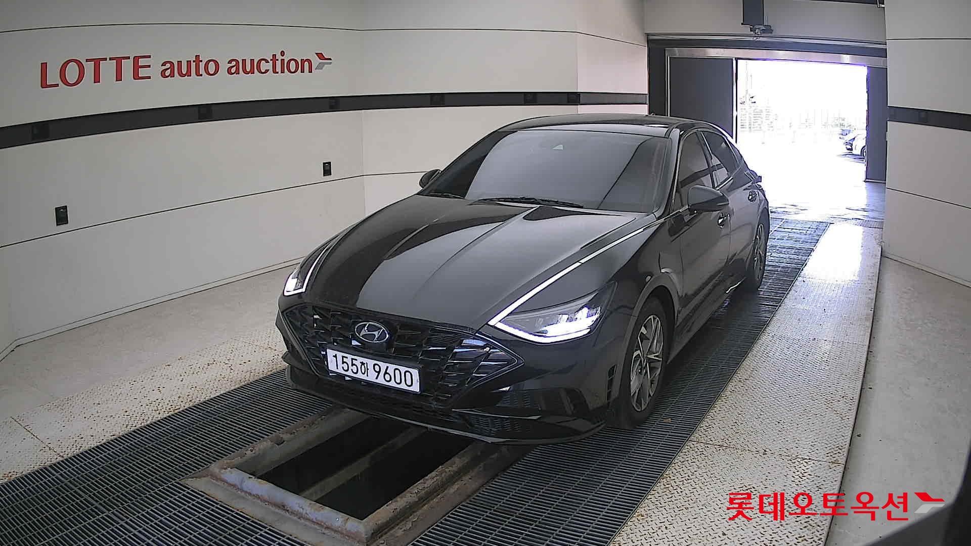 Hyundai Sonata 2022 Midnight Black Pearl из Кореи