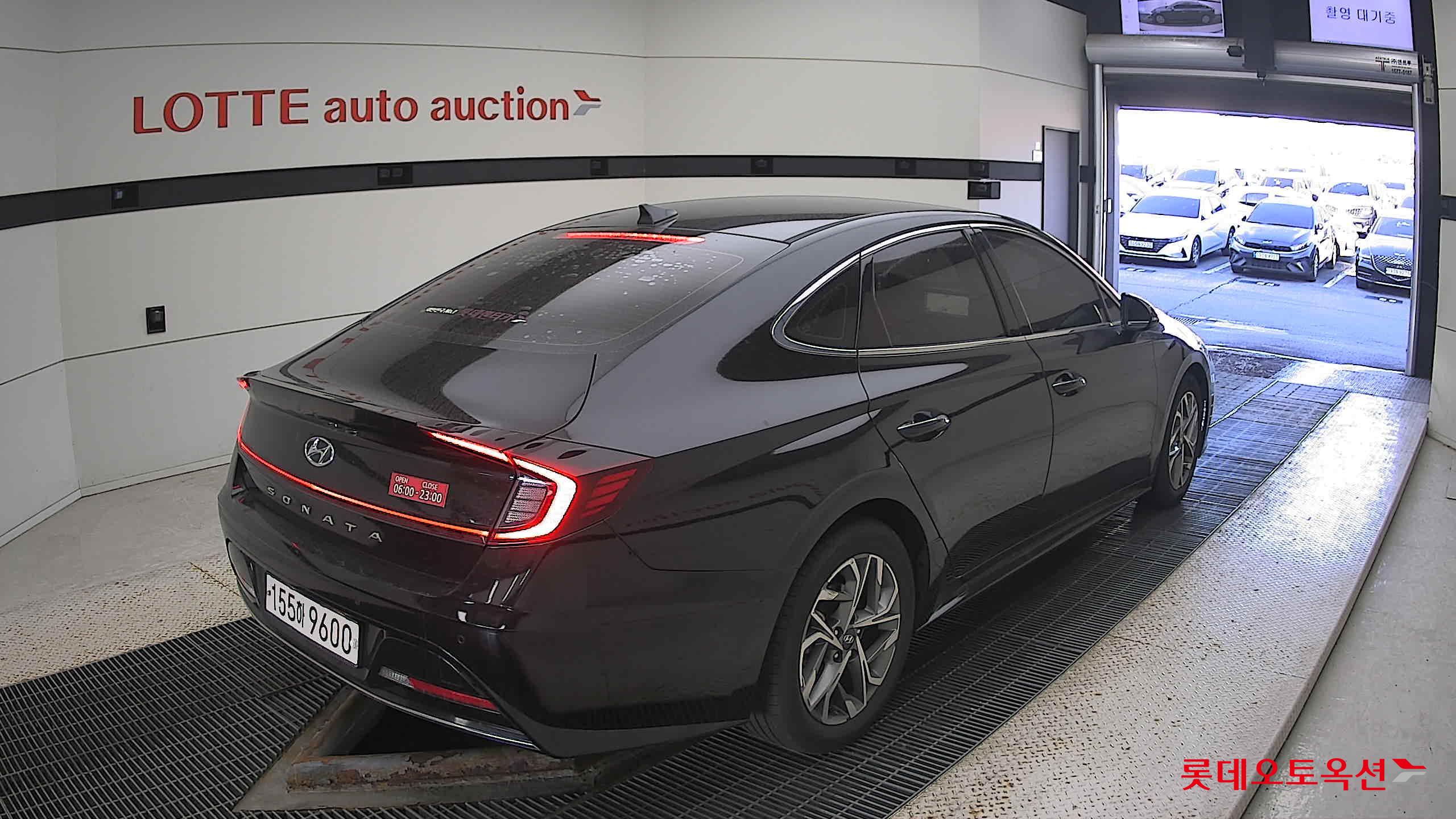 Hyundai Sonata 2022 Midnight Black Pearl из Кореи, фото 4