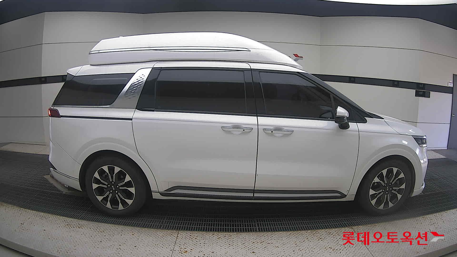 Kia Carnival Hairimujin 2021 Snow White Pearl (optional) из Кореи, фото 3